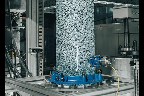 DVGW has undertaken an experiment to use CO2 captured from the air in a new catalytic methanation plant. (source: MTU Solutions)
